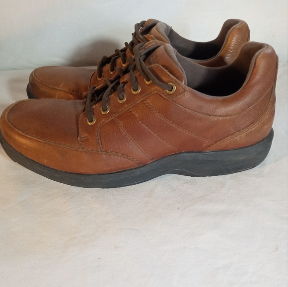 New Balance MD1700BR Mens Brown Leather Walking Shoes Mens Size 11.5 2E Wide - Picture 2 of 8